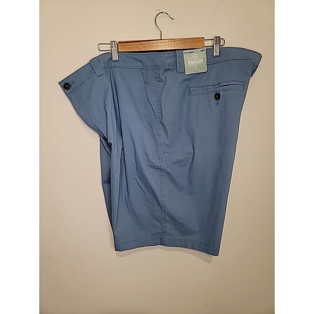 Magellan Outdoors Men's Fishing Cargo Shorts 48x9.5 Pockets Sport‎ NWT